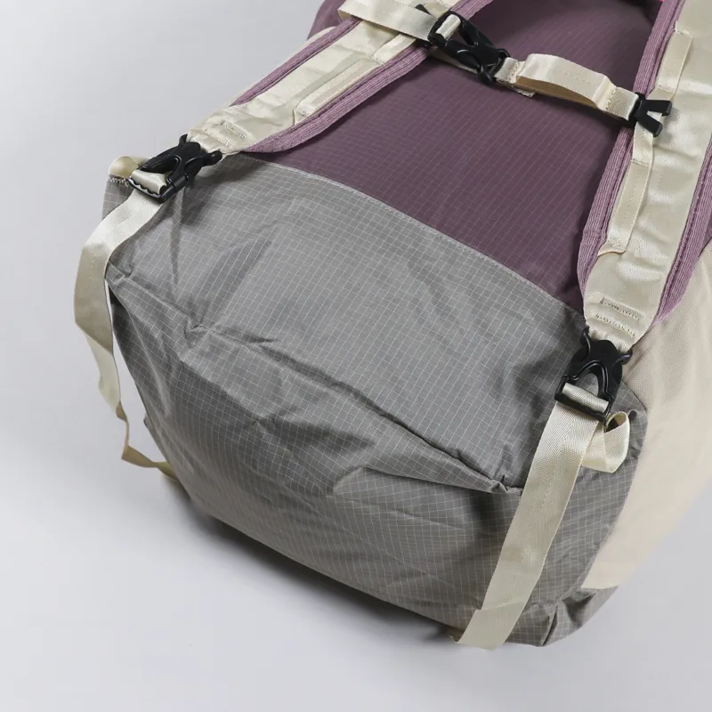 Patagonia Ultralight Black Hole Tote Pack Husk Tan-4
