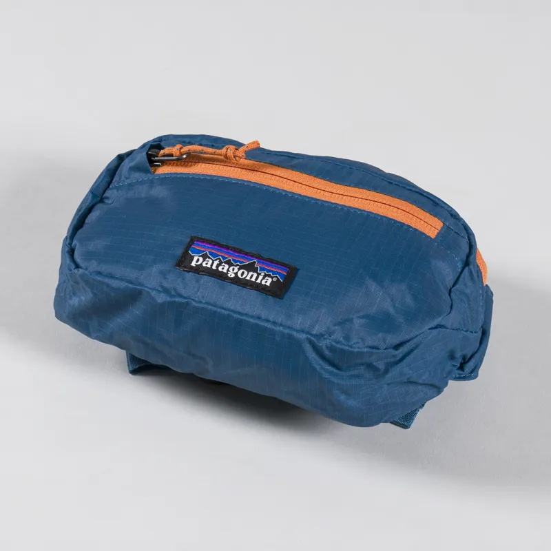 Patagonia Ultralight Black Hole Mini Hip Pack Wavy Blue