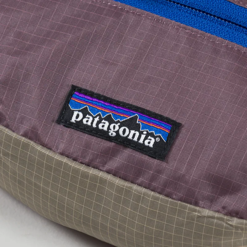 Patagonia Ultralight Black Hole Mini Hip Pack Husk Tan-6