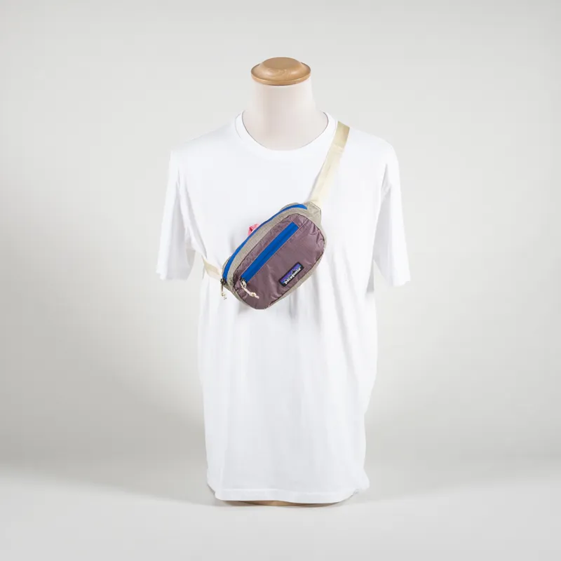 Patagonia Ultralight Black Hole Mini Hip Pack Husk Tan-4