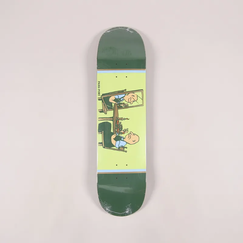 Pass Port Unlucky Dinner For One Deck Green 8.25 Inch