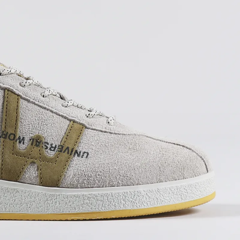 u_taro Universal Works x Karhu Mens Trampas Shoes Rainy Day Fennel Seed