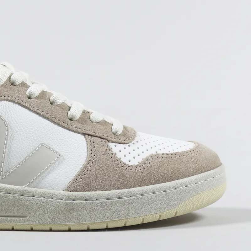 Veja Womens V 10 Chromefree Shoes Extra White Sahara Ouro Sneaker