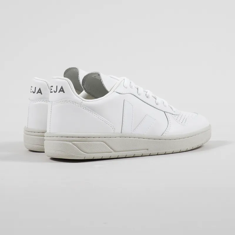 Veja Womens V-10 Leather Shoes Extra White-2