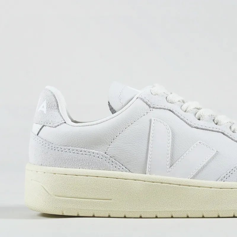 Veja Womens V-90 Leather Shoes Gravel White-5