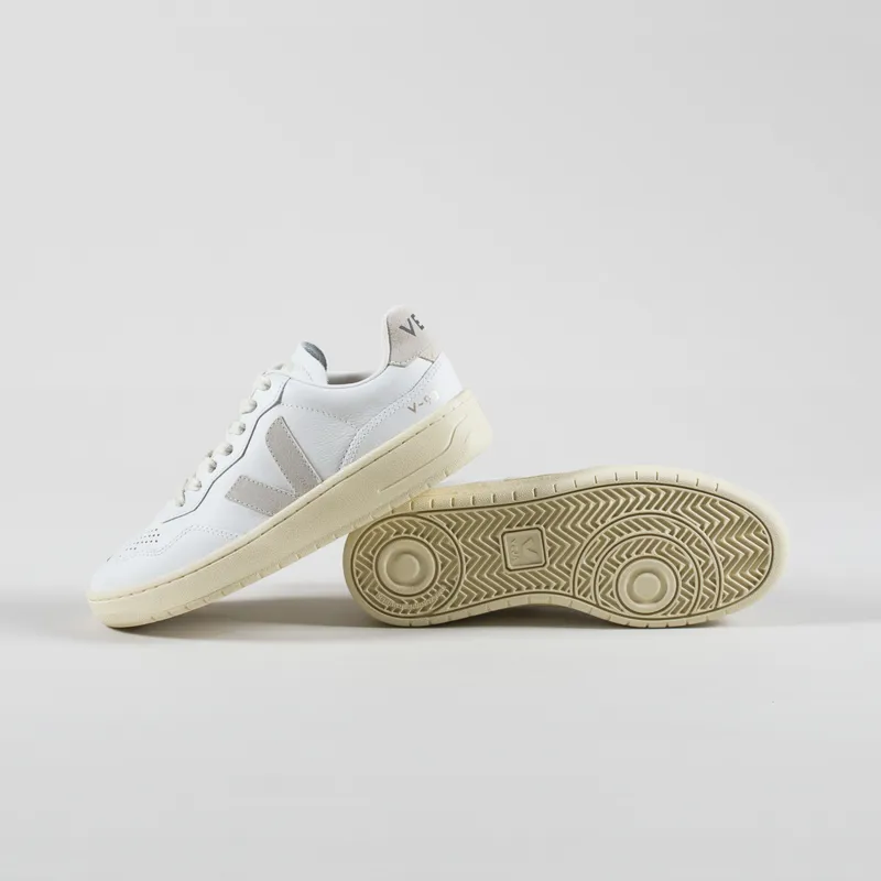 Veja Womens V-90 OT Leather Shoes Extra White Natural-3