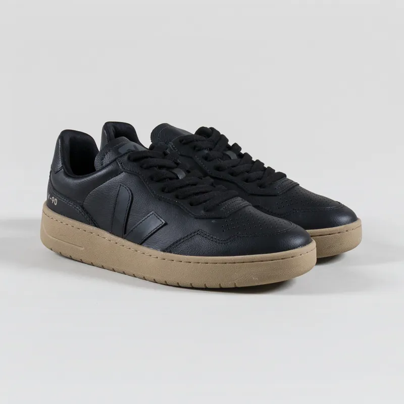 Veja Womens V-90 Leather Shoes Black Dune