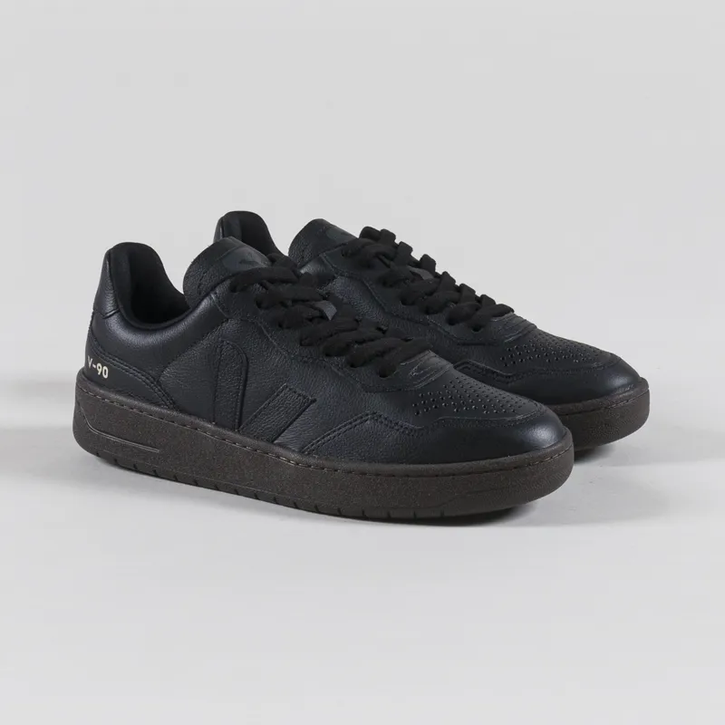 Veja Womens V-90 OT Leather Shoes Full Black Eagle