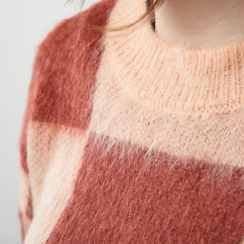 Indi and Cold Womens Brushed Plaid Sweater Grapefruit-7