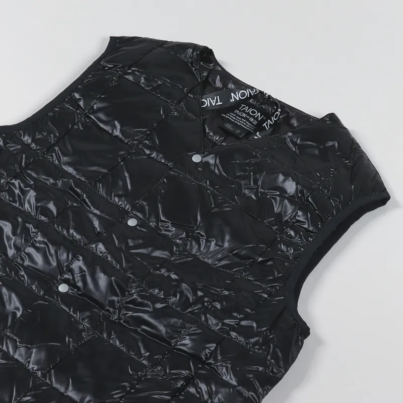 Taion V Neck Button Down Vest Black-4