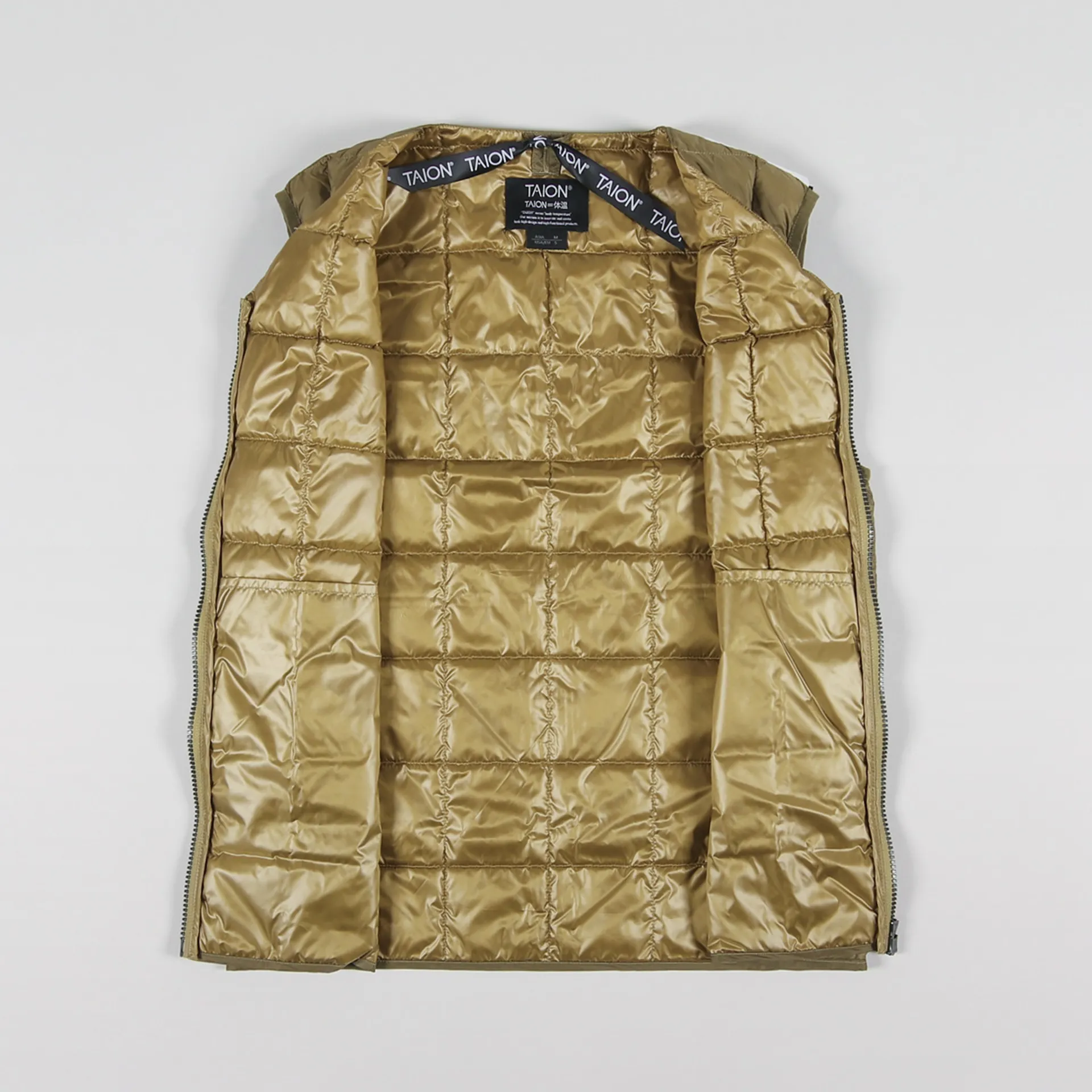 Taion Mens Japanese V-Neck Zip Down Vest Beige Brown Gilet