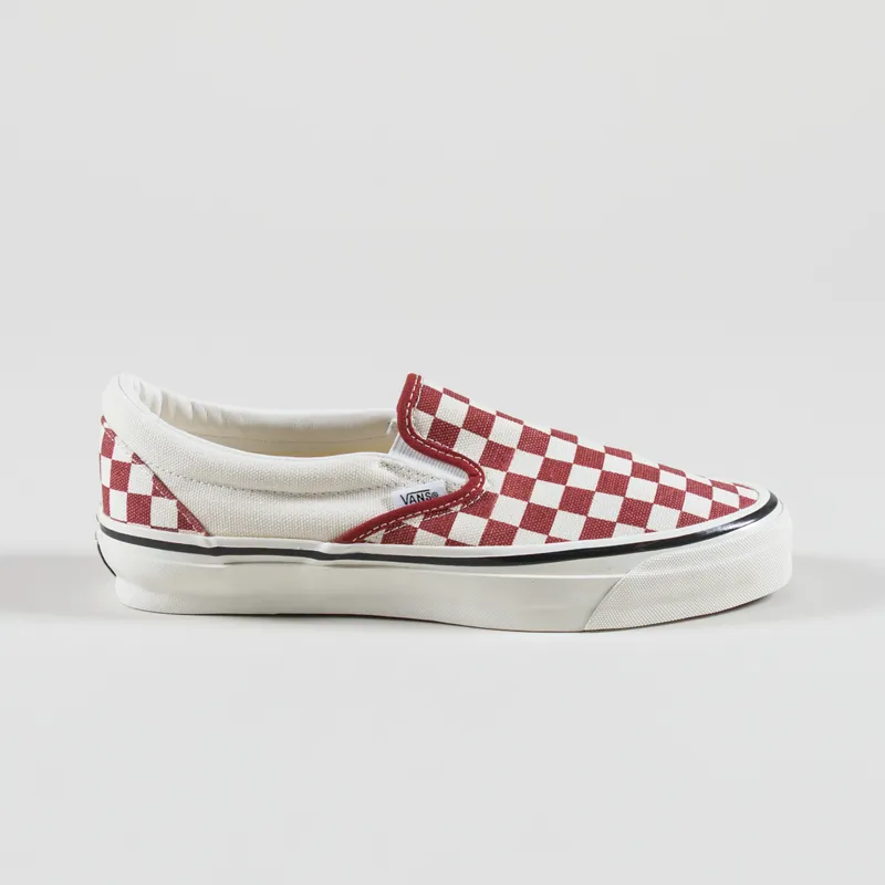 Vans Premium Classic Slip-On Shoes Poppy Ember Red-2