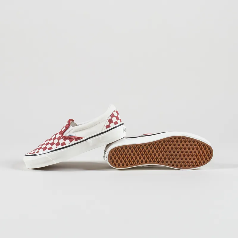 Vans Premium Classic Slip-On Shoes Poppy Ember Red-3