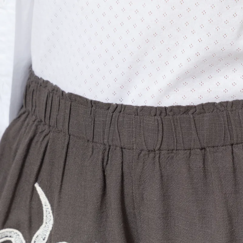 Indi and Cold Womens Elastic Short Pant Carbon-3