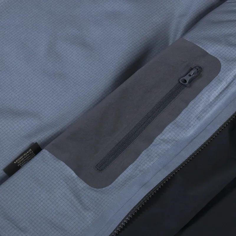 66 North Hornstrandir GORE-TEX Pro Jacket Black-7