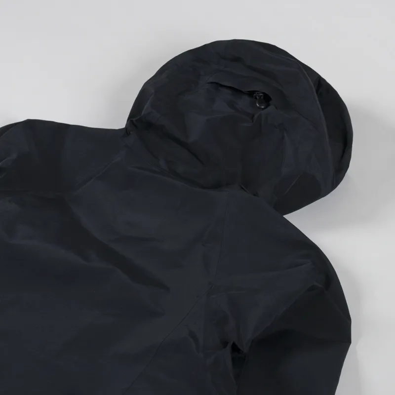 66 North Hornstrandir GORE-TEX Pro Jacket Black-5