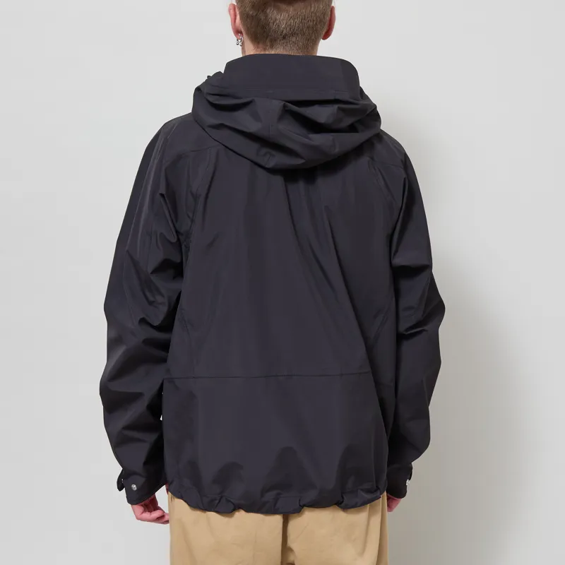 66 North Dyngja Shell Jacket Black-2
