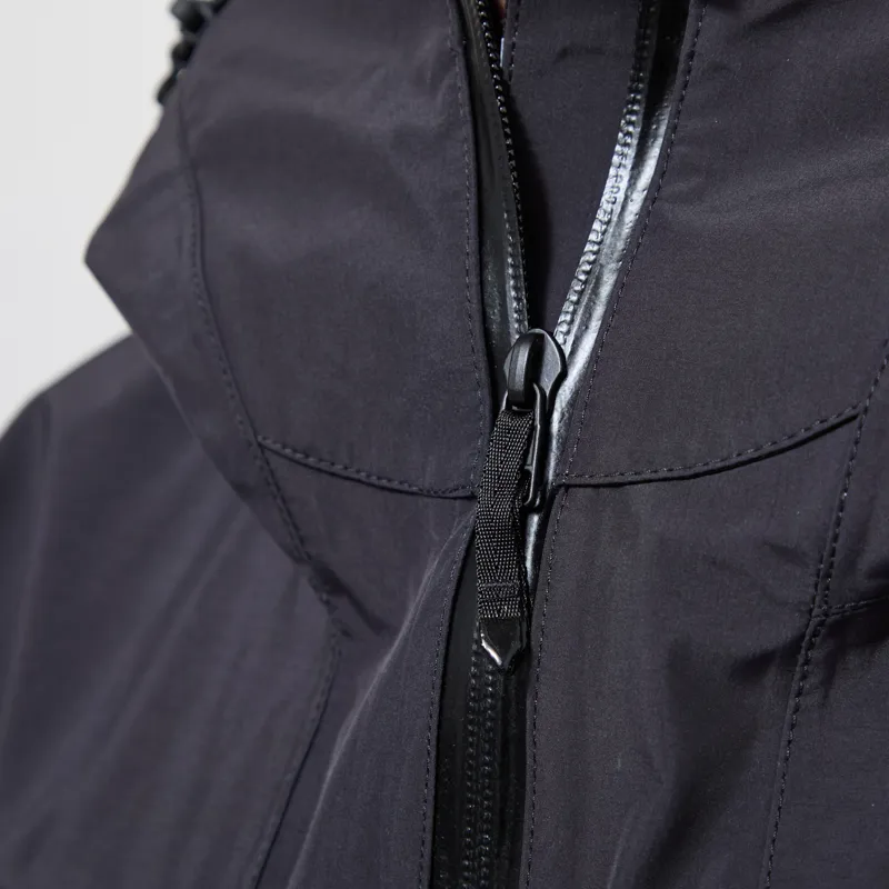 66 North Dyngja Shell Jacket Black-3