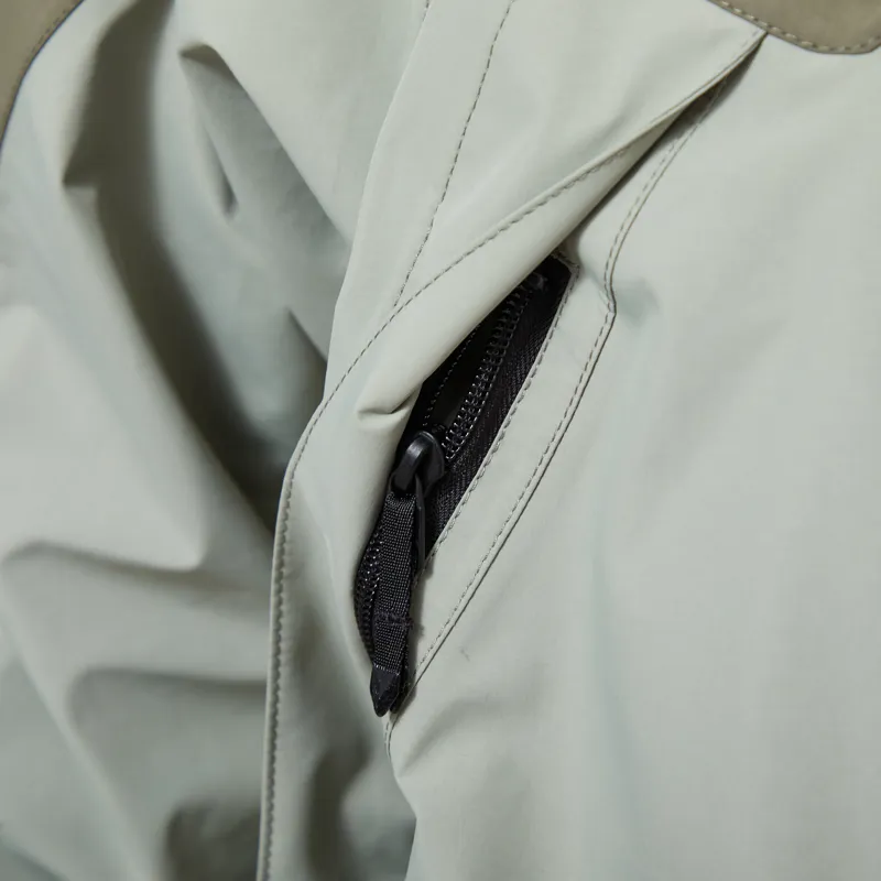 66 North Dyngja Shell Jacket Arctic Sage-9