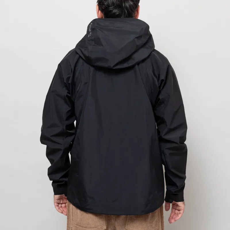 66 North Hornstrandir GORE-TEX Pro Jacket Black-4