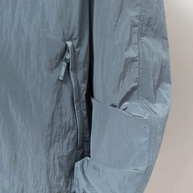 66 North Kjalarnes Windbreaker Stormy Weather-9