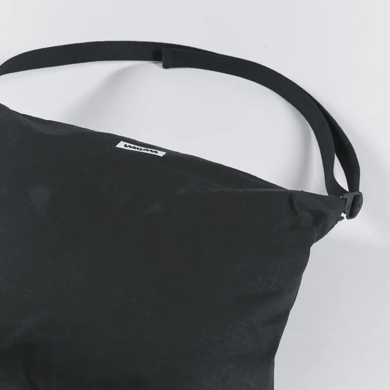 WAWWA Water Resistant Messenger Bag Black-5
