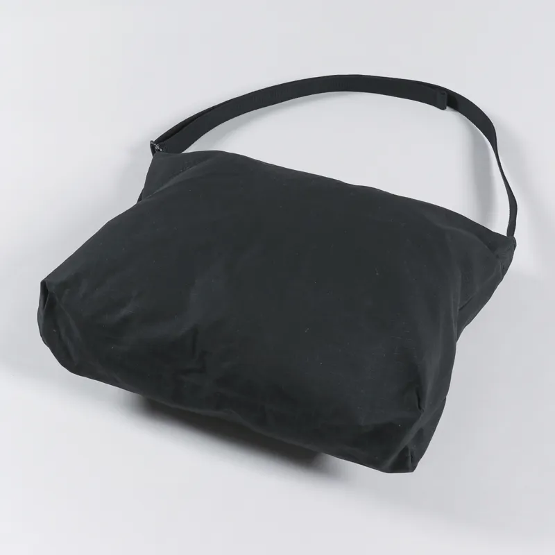 WAWWA Water Resistant Messenger Bag Black-7