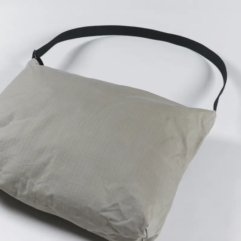 WAWWA Water Resistant Messenger Bag Stone Grey-5