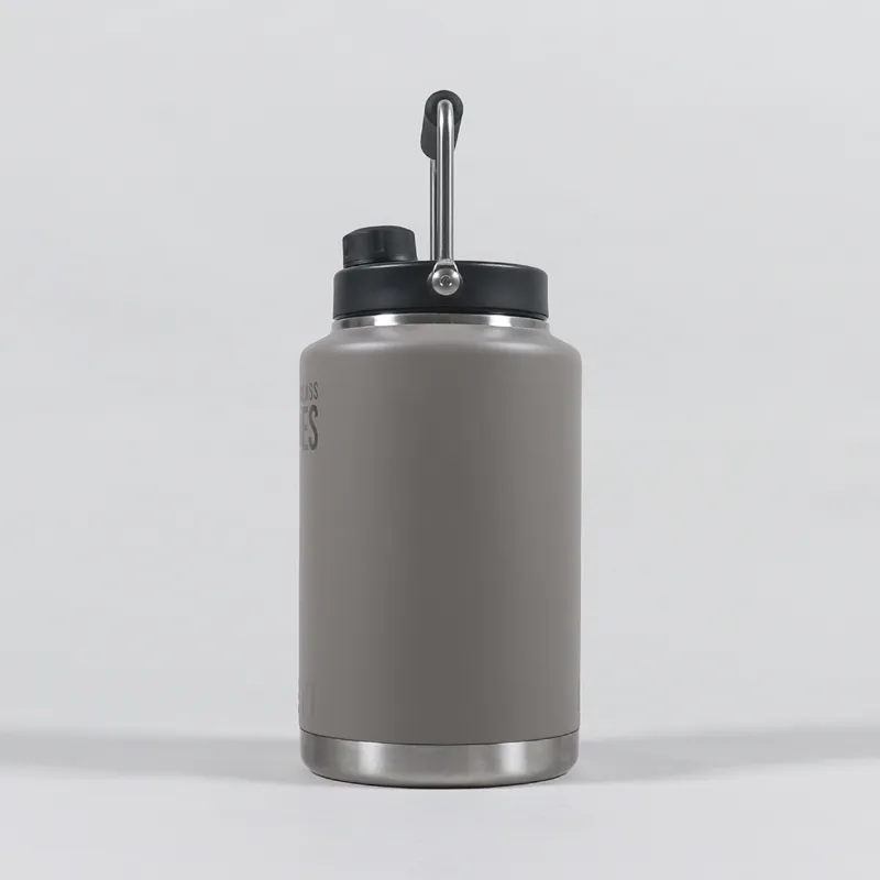 Working Class Heroes x YETI Rambler 4560ml Taupe-9