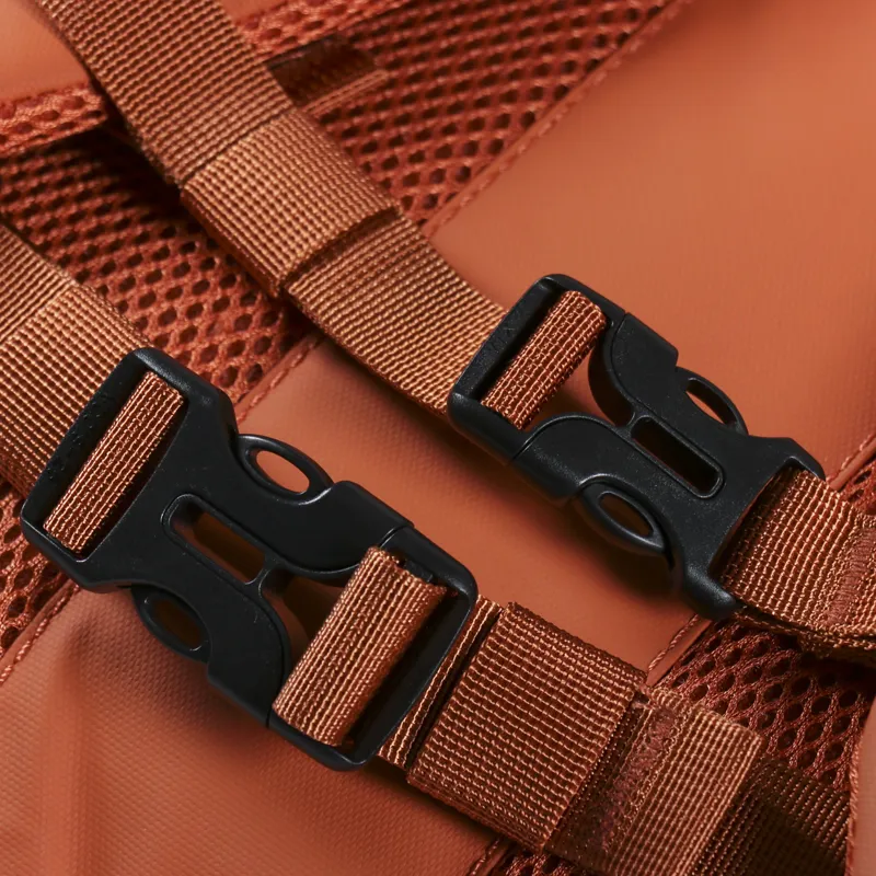 Elliker Wharfe Flap Over Backpack 22L Orange-7