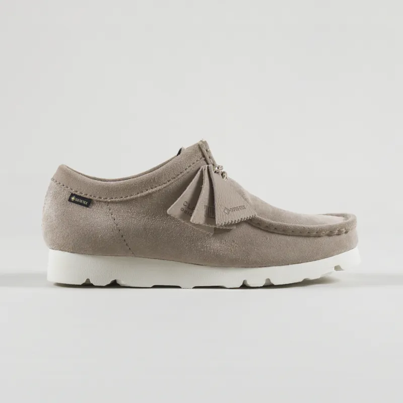 靴 wallabee gtx Sand UK7 Clarks Originals Mens Wallabee GORE-TEX Shoes Sand Suede Brown