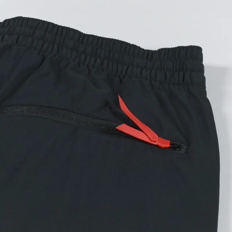 Berghaus Wind Short 90 Black-6
