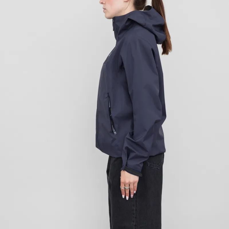 Arc'teryx Womens Beta Jacket Revised Black Sapphire-1