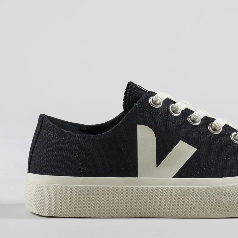 Veja Womens Wata II Low Canvas Shoes Black Pierre-5
