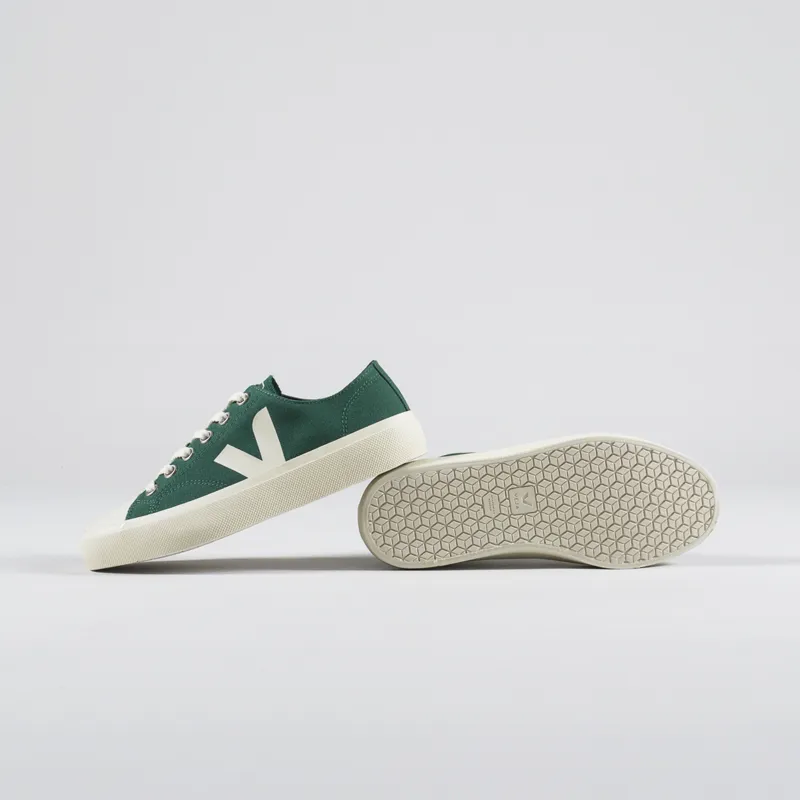 Veja Womens Wata II Low Canvas Shoes Poker Pierre-1