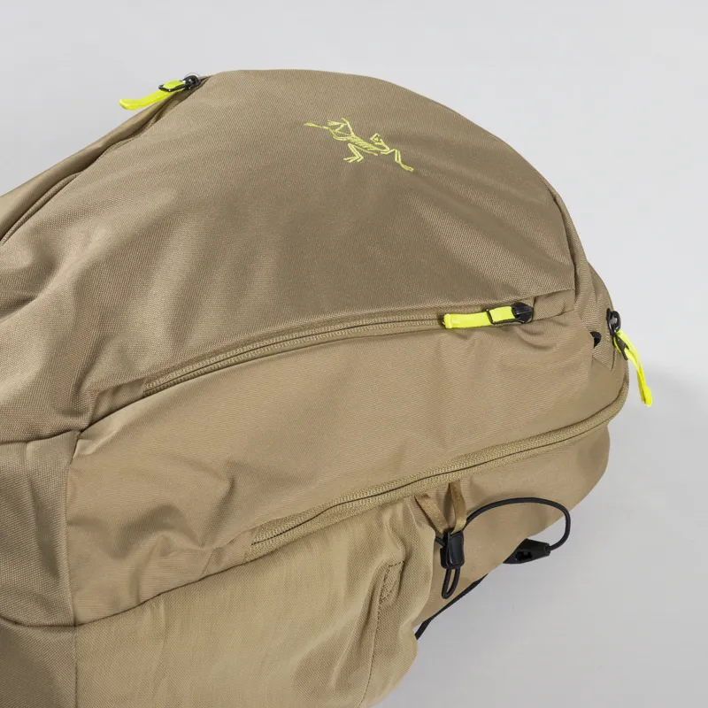 Arc'teryx Mantis 26L Backpack Canvas Euphoria-4