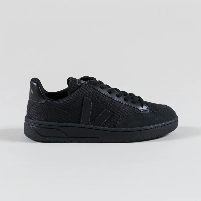 Veja V-12 B-Mesh Shoes Full Black-2