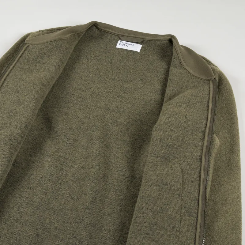 Universal Works Zip Bomber Lovat-4