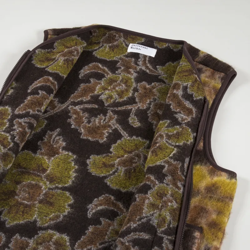 Universal Works Zip Gilet Brown Flower Fleece-4