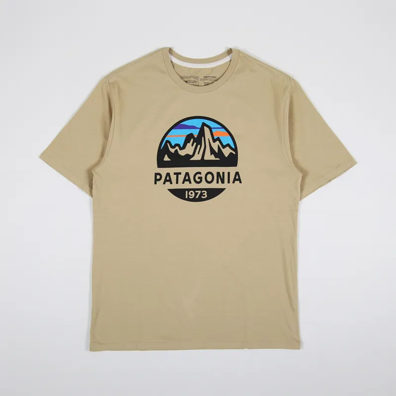 Patagonia Fitz Roy Scope Organic Cotton SS T Shirt Classic Tan