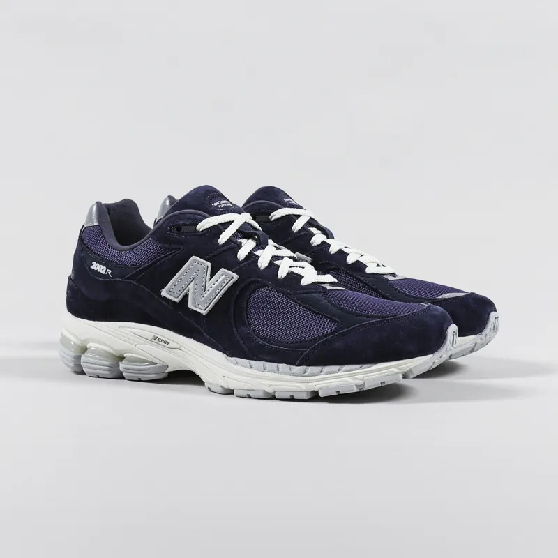 New Balance Mens Suede 2002R Shoes Natural Indigo Moon Shadow