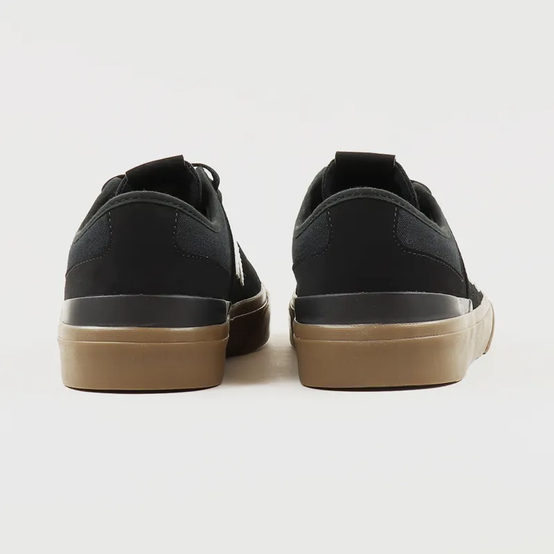 CHALLENGER NEWBALANCE NUMERIC NM379M CH New Balance Numeric Mens