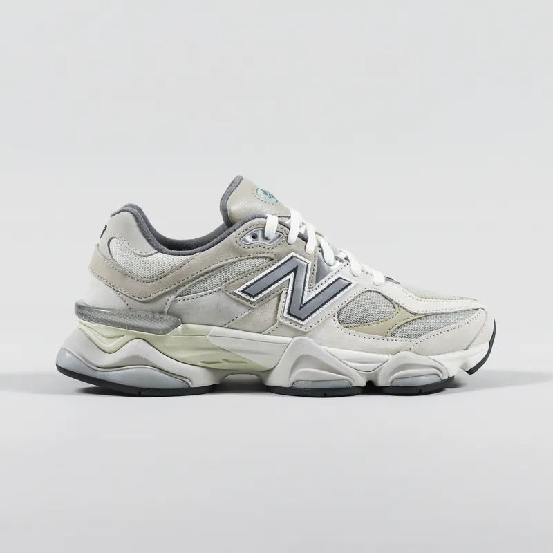 New Balance 9060 Shoes Sea Salt Surf