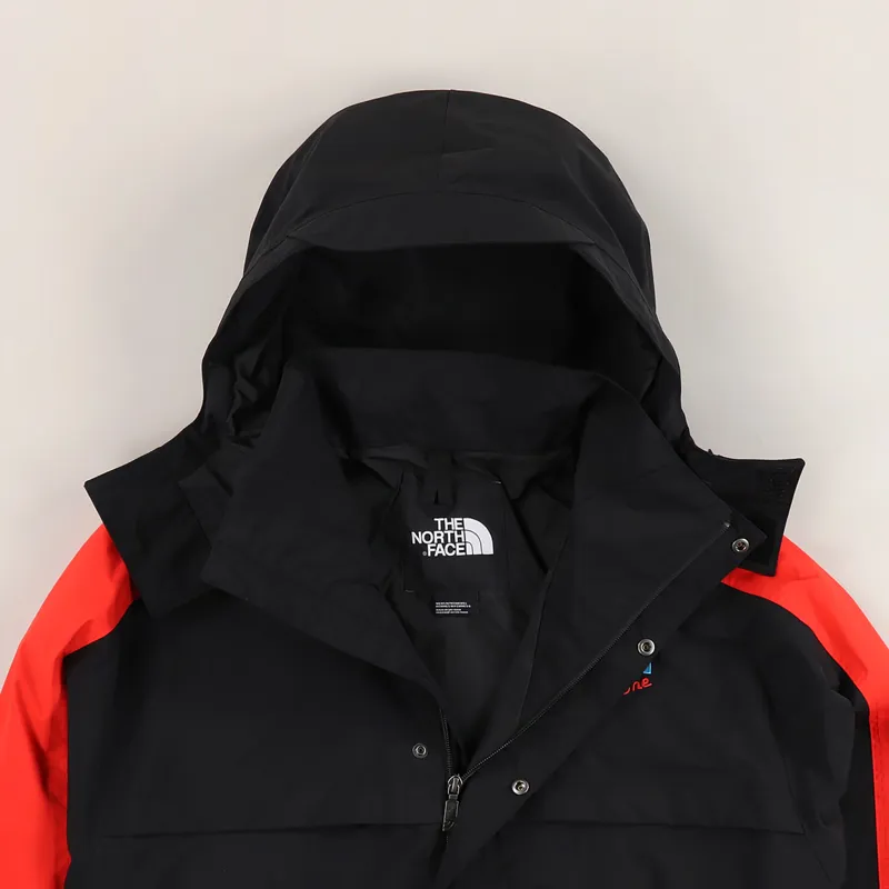 The North Face Mens 1992 Extreme Rain Skiing Jacket Black Combo