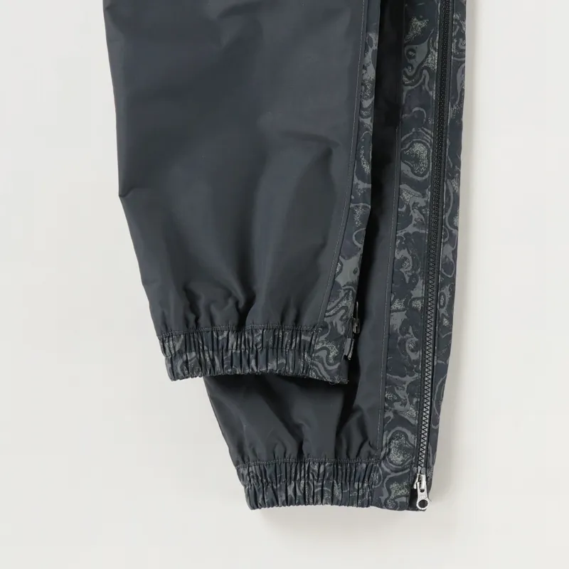 The North Face 1994 Rage Rain Pants Grey Black-3