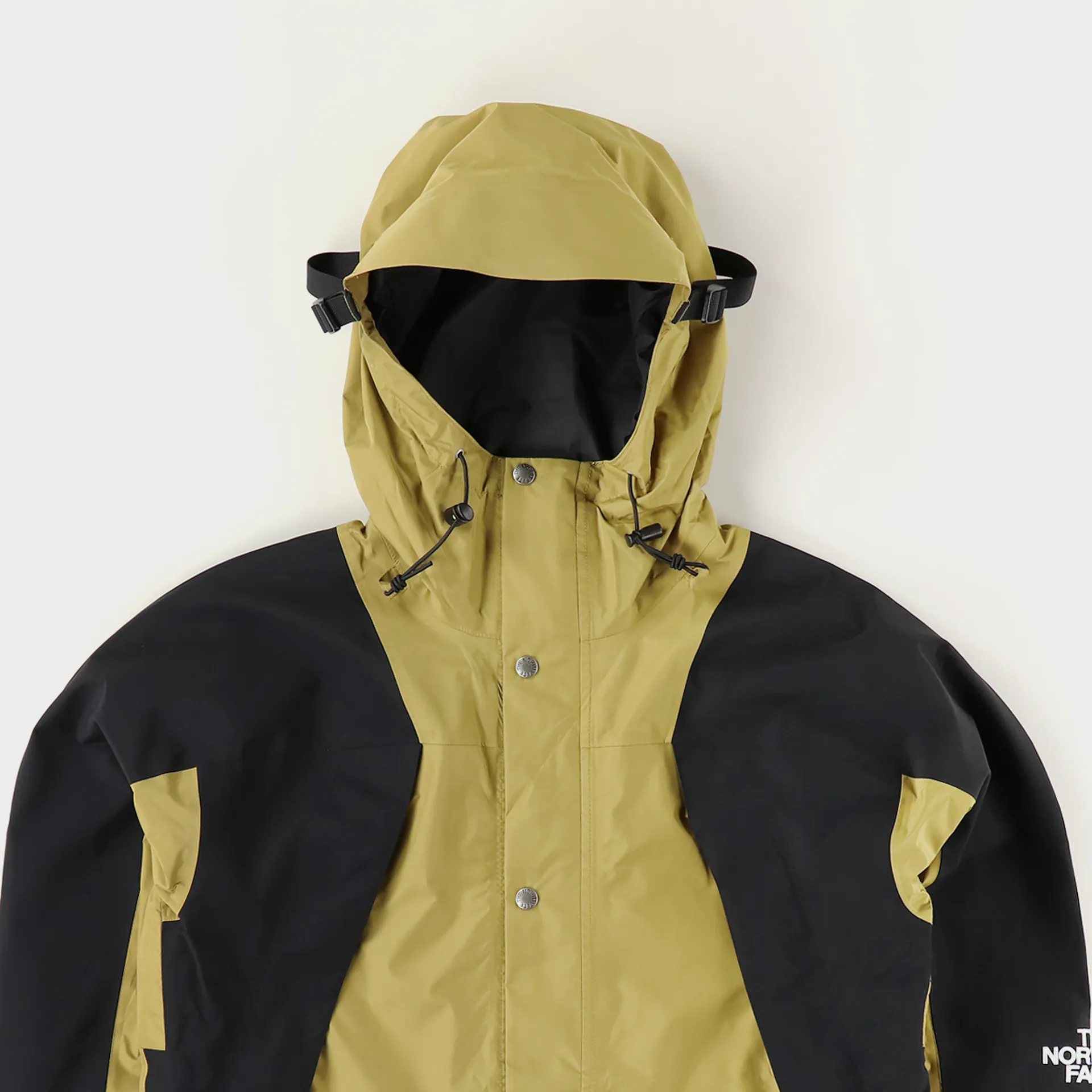 The North Face 1994 Retro Mountain Light GORETEX Jacket Khaki