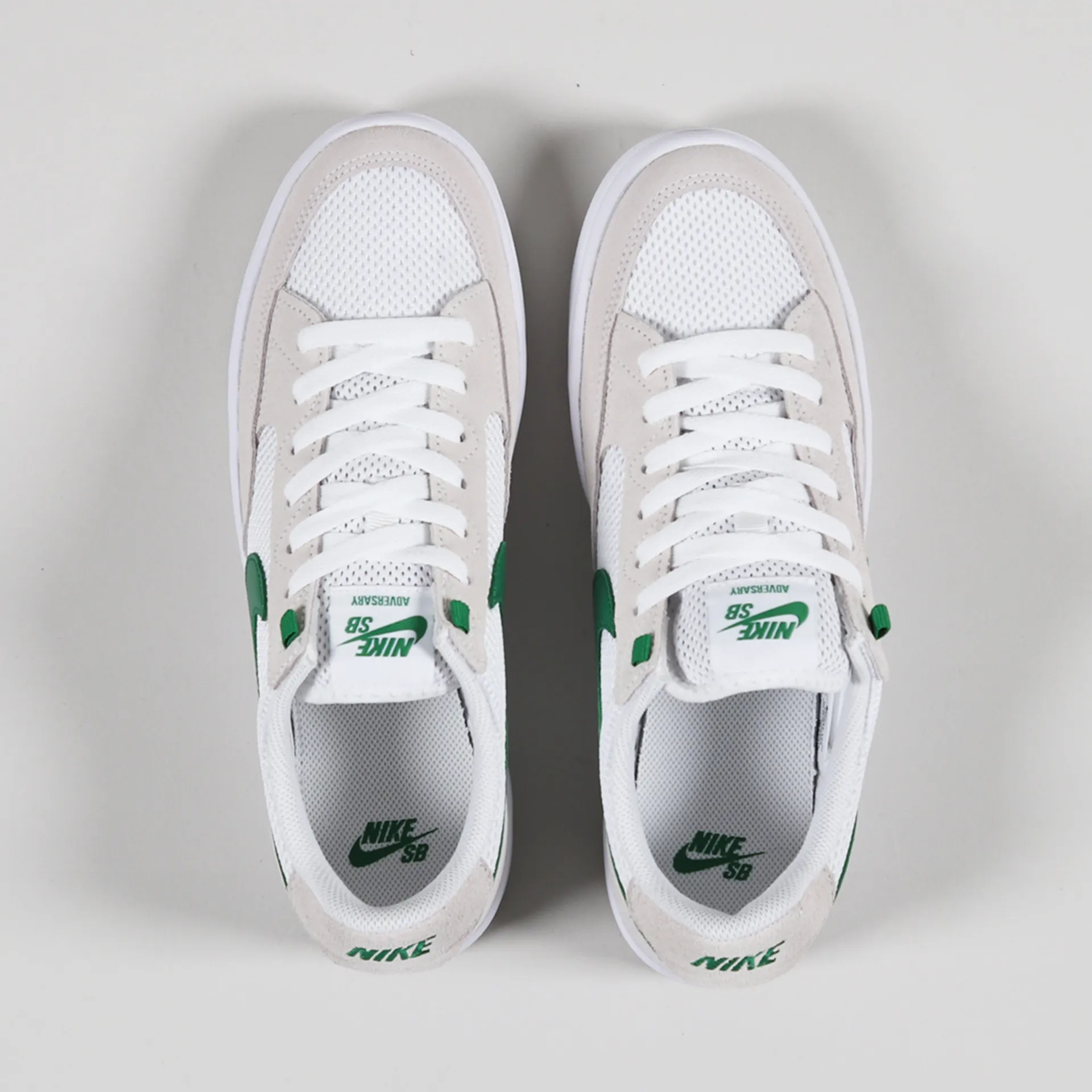 nike sb adversary green