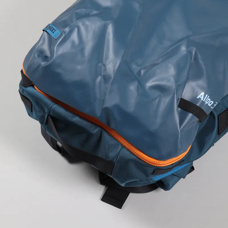 Cotopaxi Allpa 35L Travel Pack Indigo-7