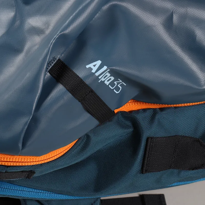 Cotopaxi Allpa 35L Travel Pack Indigo-10