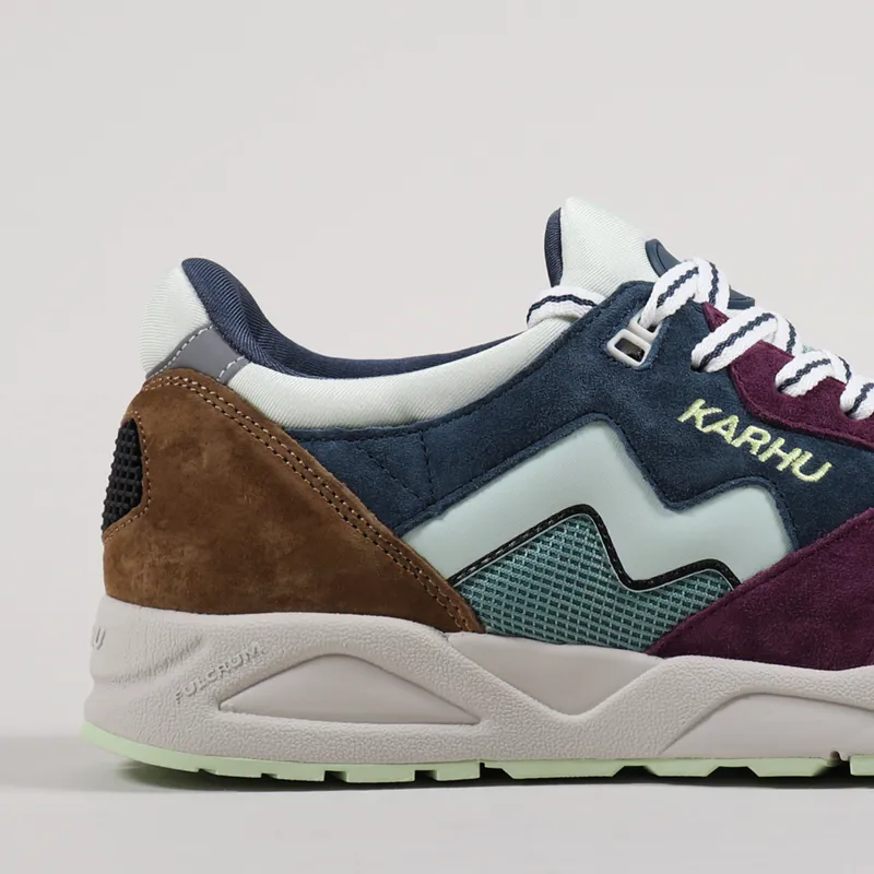 Karhu Aria 95 Shoes Reflecting Pond Crushed Violets-5